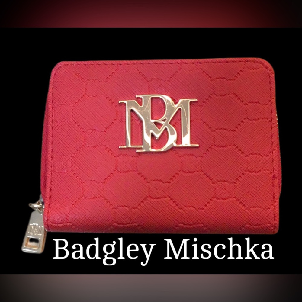 Badgley Mischka‎ Vegan Leather Zip-Around Clutch Wallet, Red